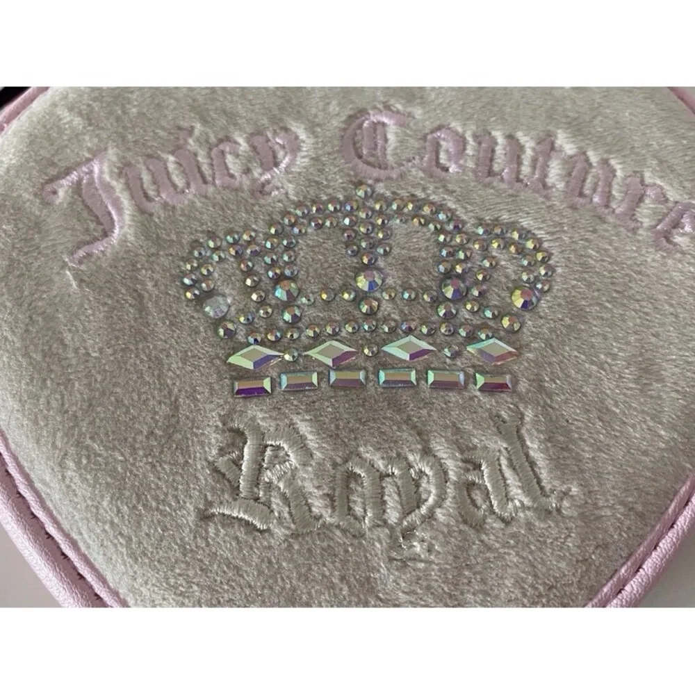 NWT Juicy Couture Kingdom Heart Zip Wristlet Pink Velour Rhinestone Crown Wallet